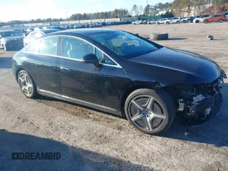 2024 Mercedes-Benz EQE 350 z VIN W1KEG1CB7RF043870, wystawiony jako IAAI lot #41592086 z przebiegiem 23 282 mil mil oraz . Historia ofert i sprzedaży dostępna na DreamBid. Obrazek 1.