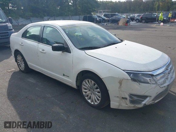 2012 Ford Fusion Hybrid with VIN 3FADP0L31CR380494, listed as a IAAI auction lot 40411832 with 81,452 mi miles and . Bid and sale history available at DreamBid. Image 1.