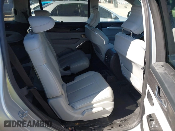 2021 Jeep Grand Cherokee Overland with VIN 1C4RJKDG4M8129163, listed as a IAAI auction lot 41475917 with 32,189 mi miles and . Bid and sale history available at DreamBid. Image 8.