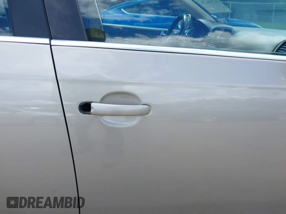 2013 Volkswagen Jetta TDI w/Sunroof & Nav with VIN 3VWPL7AJ4DM680829, listed as a IAAI auction lot 42318674 with 132,227 mi miles and . Bid and sale history available at DreamBid. Image 15.
