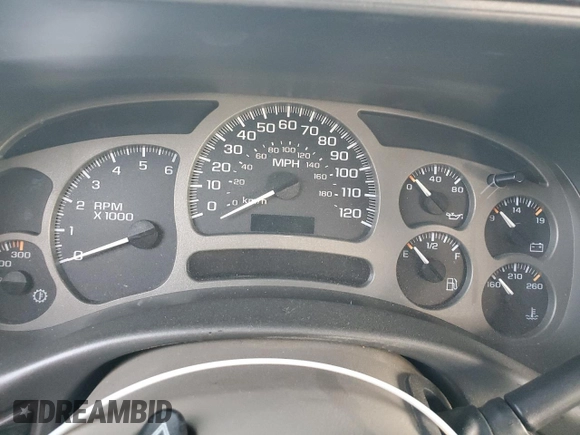 2005 GMC Sierra Denali z VIN 2GTEK63N051303155, wystawiony jako Copart lot #73654884 z przebiegiem Nie podano mil oraz Szkody całkowita. Historia ofert i sprzedaży dostępna na DreamBid. Obrazek 9.