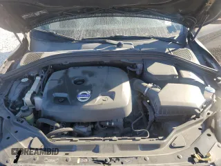 2015 Volvo XC60 T5 Drive-E Platinum с VIN YV440MDD9F2626016, выставлен на аукционе Copart как лот 82492164 с пробегом 167 072 миль миль и Чистый • Clean title. История ставок и продаж доступна на DreamBid. Изображение 12.
