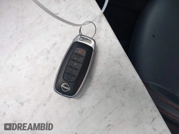2025 Nissan Sentra SR с VIN 3N1AB8DVXSY233950, выставлен на аукционе IAAI как лот 42429684 с пробегом 5 114 миль миль и . История ставок и продаж доступна на DreamBid. Изображение 11.
