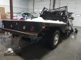 2001 Dodge 2500 z VIN 3B7KC23671G182627, wystawiony jako IAAI lot #41304706 z przebiegiem 395 057 mil mil oraz . Historia ofert i sprzedaży dostępna na DreamBid. Obrazek 4.