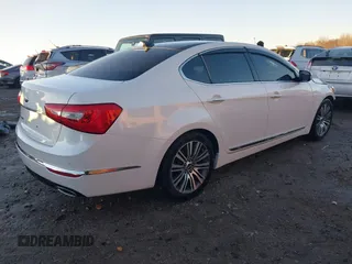 2016 Kia Cadenza Premium with VIN KNALN4D75G5207281, listed as a IAAI auction lot 41336339 with 147,385 mi miles. Bid and sale history available at carsss.com. Image 4.