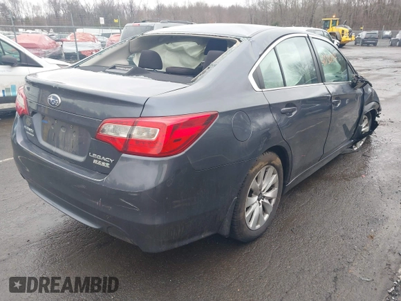 2017 Subaru Legacy z VIN 4S3BNAB66H3042796, wystawiony jako IAAI lot #41730844 z przebiegiem 83 040 mil mil oraz . Historia ofert i sprzedaży dostępna na DreamBid. Obrazek 4.