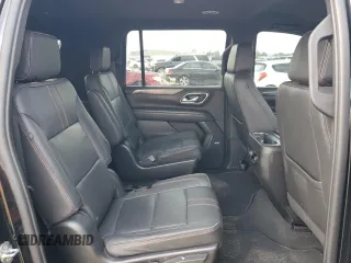 2022 Chevrolet Suburban RST with VIN 1GNSCEKD1NR304560, listed as a Copart auction lot 54498525 with 83,522 mi miles and Salvage title. Bid and sale history available at DreamBid. Image 11.