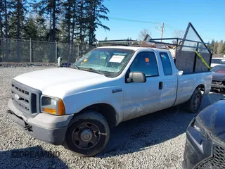2005 Ford Super Duty F-250 XL with VIN 1FTSX20505EC46780, listed as a IAAI auction lot 41487266 with 1 mi miles. Bid and sale history available at carsss.com. Image 13.