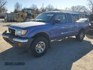 2000 Toyota Tacoma PreRunner with VIN 4TASM92N9YZ609441, listed as a Copart auction lot 44461035 with Not provided miles and Salvage title. Bid and sale history available at DreamBid. Image 1.