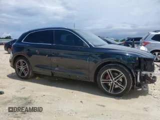 2018 Audi SQ5 Prestige with VIN WA1C4AFY9J2183774, listed as a Copart auction lot 63665435 with 78,450 mi miles and Salvage title. Bid and sale history available at DreamBid. Image 4.