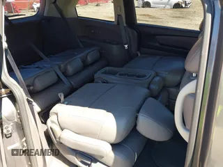 2017 Honda Odyssey SE with VIN 5FNRL5H37HB010208, listed as a IAAI auction lot 41828809 with 67,399 mi miles and . Bid and sale history available at carsss.com. Image 8.