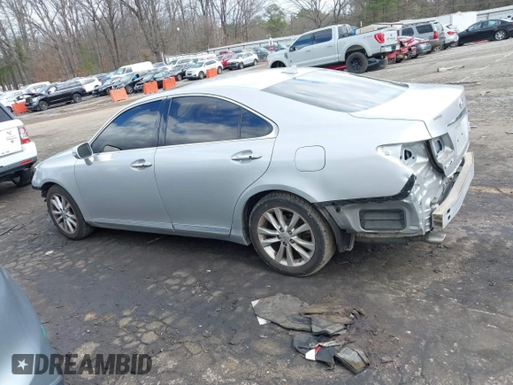 2010 Lexus ES with VIN JTHBK1EG8A2350138, listed as a IAAI auction lot 41732117 with 162,929 mi miles. Bid and sale history available at carsss.com. Image 14.