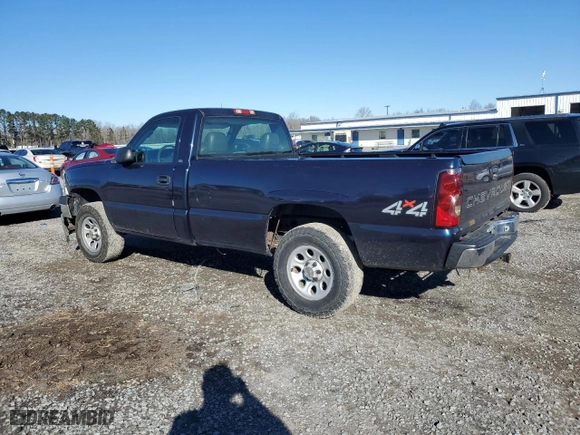 2005 Chevrolet Silverado 1500 LS with VIN 1GCEK14V25Z268501, listed as a Copart auction lot 41563065 with 210,832 mi miles and Salvage Title. Bid and sale history available at carsss.com. Image 2.