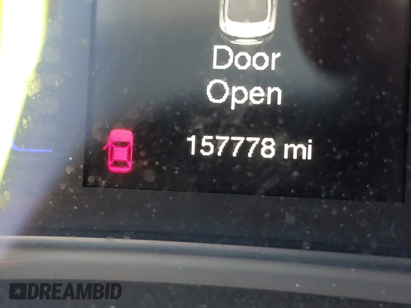 2016 Chrysler 200 Limited with VIN 1C3CCCAB4GN120262, listed as a IAAI auction lot 41753876 with 157,778 mi miles. Bid and sale history available at carsss.com. Image 15.