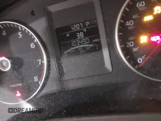2012 Volkswagen Jetta SE с VIN 3VWDP7AJ8CM397842, выставлен на аукционе IAAI как лот 41591889 с пробегом 103 490 миль миль и . История ставок и продаж доступна на DreamBid. Изображение 15.