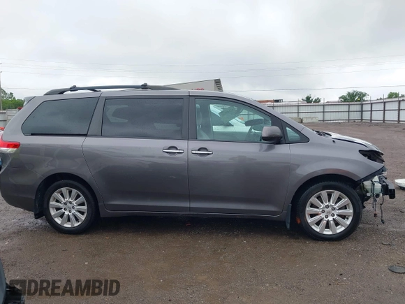 2014 Toyota Sienna Limited with VIN 5TDDK3DC2ES083680, listed as a IAAI auction lot 42189942 with 111,218 mi miles and . Bid and sale history available at DreamBid. Image 14.