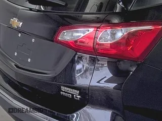 2019 Chevrolet Equinox LT z VIN 2GNAXTEV2K6259533, wystawiony jako IAAI lot #42556128 z przebiegiem 91 907 mil mil oraz . Historia ofert i sprzedaży dostępna na DreamBid. Obrazek 19.