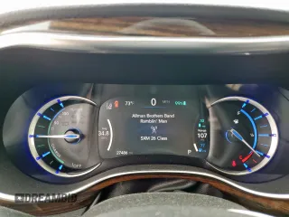 2021 Chrysler Pacifica Hybrid Limited with VIN 2C4RC1S72MR535860, listed as a Copart auction lot 53759925 with 27,486 mi miles and Clean title. Bid and sale history available at DreamBid. Image 9.