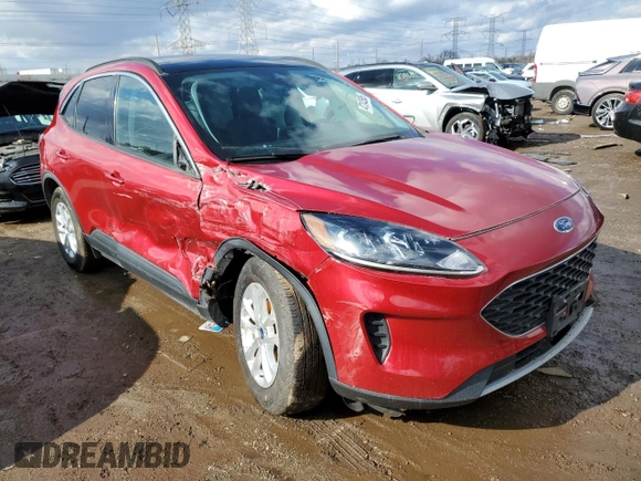 2021 Ford Escape SE with VIN 1FMCU0G61MUA21588, listed as a Copart auction lot 47243505 with 67,365 mi miles and Salvage Title. Bid and sale history available at carsss.com. Image 4.
