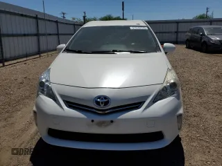 2014 Toyota Prius Two with VIN JTDZN3EU7EJ014310, listed as a Copart auction lot 51576725 with Not Provided miles and Salvage Title. Bid and sale history available at DreamBid. Image 5.