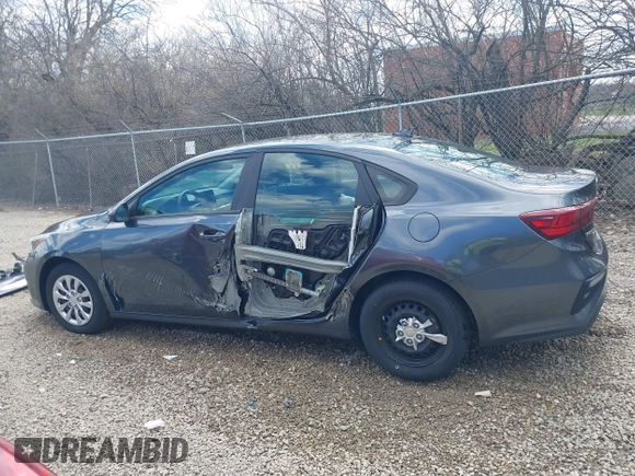 2021 Kia Forte FE with VIN 3KPF24AD6ME310406, listed as a IAAI auction lot 41888723 with 59,281 mi miles. Bid and sale history available at carsss.com. Image 15.