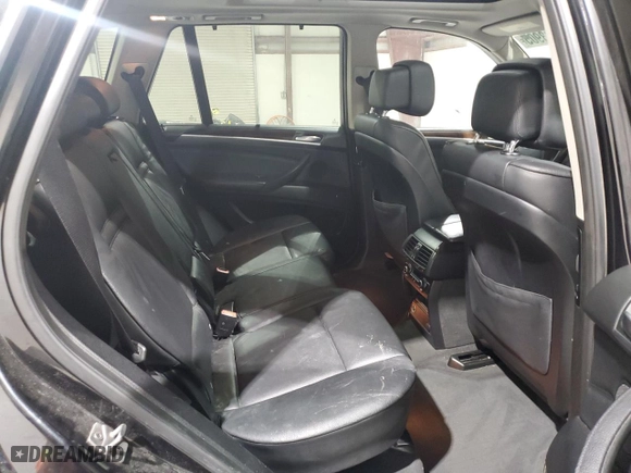 2011 BMW X5 35i with VIN 5UXZV4C58BL413906, listed as a Copart auction lot 48523905 with 161,227 mi miles and Salvage Title. Bid and sale history available at carsss.com. Image 11.