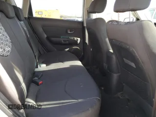 2010 Kia Soul + with VIN KNDJT2A28A7103862, listed as a Copart auction lot 82301844 with 188,238 mi miles and Salvage Title. Bid and sale history available at carsss.com. Image 10.