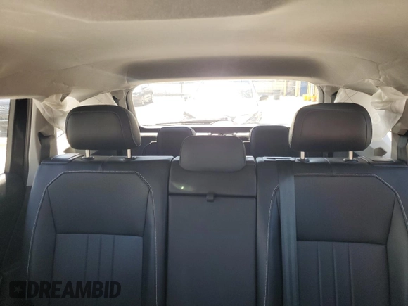 2024 Volkswagen Tiguan SE with VIN 3VV3B7AX8RM027356, listed as a Copart auction lot 56057415 with 33,197 mi miles and Salvage title. Bid and sale history available at DreamBid. Image 10.