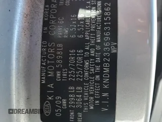 2009 Kia Sedona LX with VIN KNDMB233696315862, listed as a Copart auction lot 76493774 with 178,981 mi miles and Salvage Title. Bid and sale history available at carsss.com. Image 16.