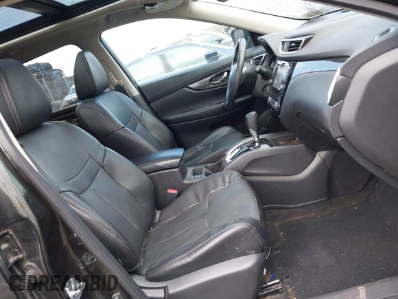 2016 Nissan Rogue SV with VIN 5N1AT2MV0GC856643, listed as a IAAI auction lot 41887299 with 174,382 mi miles and . Bid and sale history available at DreamBid. Image 5.