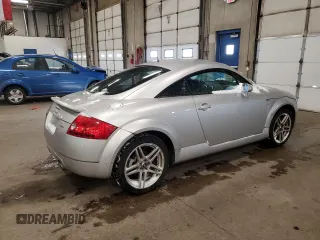 2001 Audi TT with VIN TRUWT28N011004306, listed as a Copart auction lot 86205014 with 119,434 mi miles and Clean Title. Bid and sale history available at carsss.com. Image 3.
