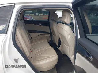2016 Lincoln MKX Select with VIN 2LMPJ6KR7GBL59266, listed as a IAAI auction lot 42044990 with 131,233 mi miles. Bid and sale history available at carsss.com. Image 8.