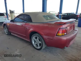 2001 Ford Mustang SVT Cobra z VIN 1FAFP46V41F191300, wystawiony jako Copart lot #66165345 z przebiegiem Nie podano mil oraz Czysty tytuł • Clean title. Historia ofert i sprzedaży dostępna na DreamBid. Obrazek 2.