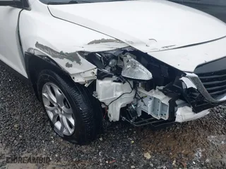 2015 Mazda CX-9 Touring with VIN JM3TB2CA1F0449033, listed as a IAAI auction lot 41549205 with 95,106 mi miles. Bid and sale history available at carsss.com. Image 6.