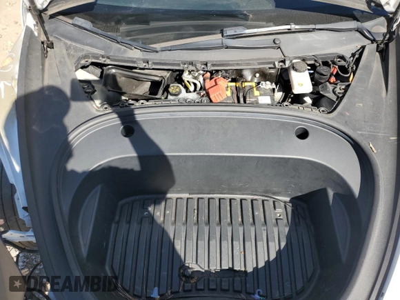 2021 Tesla Model 3 Standard Range Plus z VIN 5YJ3E1EA2MF098140, wystawiony jako Copart lot #73658044 z przebiegiem 118 452 mil mil oraz Szkoda całkowita • Salvage title. Historia ofert i sprzedaży dostępna na DreamBid. Obrazek 11.