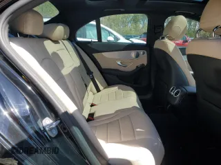2019 Mercedes-Benz C 300 z VIN 55SWF8EB3KU322149, wystawiony jako Copart lot #53491855 z przebiegiem 53 837 mil mil oraz Szkoda całkowita • Salvage title. Historia ofert i sprzedaży dostępna na DreamBid. Obrazek 10.
