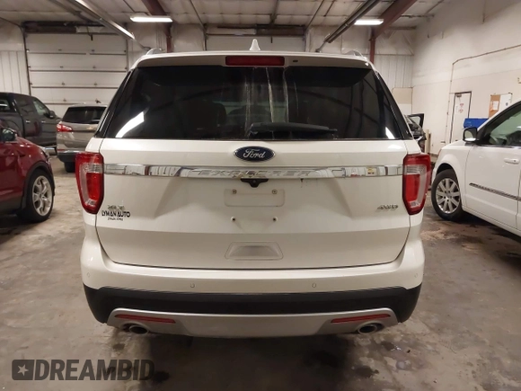 2016 Ford Explorer XLT z VIN 1FM5K8D88GGC51392, wystawiony jako IAAI lot #41874717 z przebiegiem 106 705 mil mil oraz . Historia ofert i sprzedaży dostępna na DreamBid. Obrazek 17.