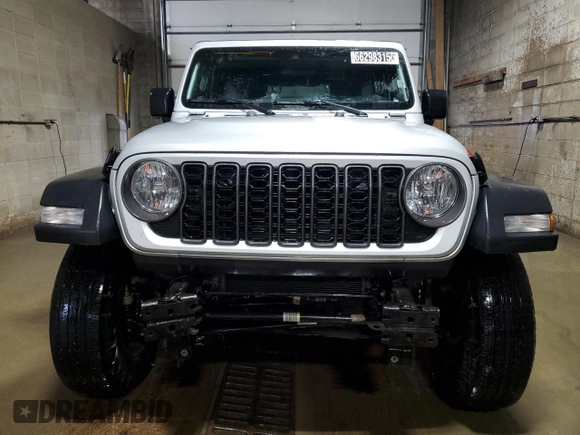 2024 Jeep Wrangler Sport S with VIN 1C4PJXDN8RW252972, listed as a Copart auction lot 66298315 with 34,574 mi miles and Clean title. Bid and sale history available at DreamBid. Image 5.