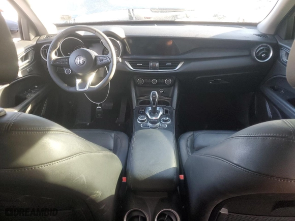 2020 Alfa Romeo Stelvio Sport with VIN ZASPAKANXL7C98870, listed as a Copart auction lot 88543385 with 61,698 mi miles and Salvage Title. Bid and sale history available at carsss.com. Image 8.