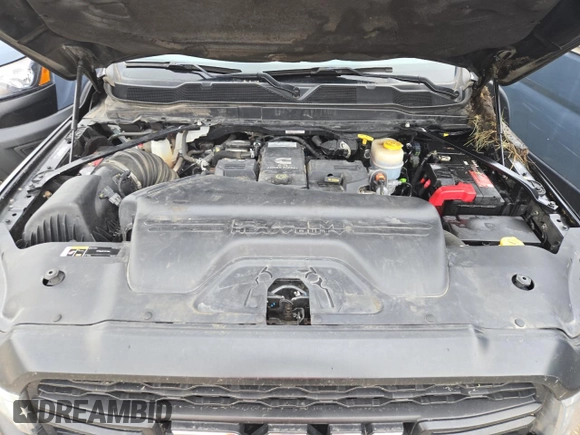 2022 Ram 3500 Tradesman z VIN 3C7WRTCL9NG341605, wystawiony jako Copart lot #64214294 z przebiegiem 84 818 mil mil oraz Nie do naprawy • Non repairable. Historia ofert i sprzedaży dostępna na DreamBid. Obrazek 12.