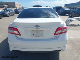 2011 Toyota Camry LE with VIN 4T1BK3EK5BU614516, listed as a IAAI auction lot 41713243 with 287,576 mi miles. Bid and sale history available at carsss.com. Image 17.