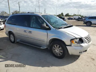 2006 Chrysler Town & Country LWB Touring with VIN 2A4GP54L36R647934, listed as a Copart auction lot 42518635 with 176,609 mi miles and Salvage Title. Bid and sale history available at carsss.com. Image 4.