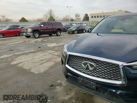 2021 Infiniti QX50 Essential z VIN 3PCAJ5CB0MF118732, wystawiony jako Copart lot #43972565 z przebiegiem 29 402 mil mil oraz Szkoda całkowita • Salvage title. Historia ofert i sprzedaży dostępna na DreamBid. Obrazek 14.