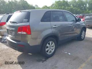 2012 Kia Sorento LX with VIN 5XYKT3A18CG238203, listed as a IAAI auction lot 42247145 with 203,187 mi miles and . Bid and sale history available at DreamBid. Image 4.