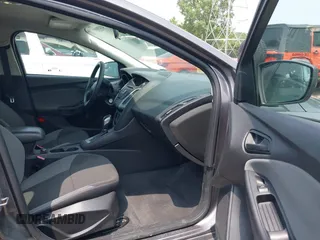 2012 Ford Focus SE with VIN 1FAHP3F26CL186645, listed as a IAAI auction lot 42458819 with 99,470 mi miles and . Bid and sale history available at DreamBid. Image 5.