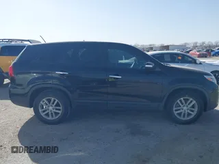 2014 Kia Sorento LX with VIN 5XYKT3A63EG421961, listed as a IAAI auction lot 41752398 with 1 mi miles. Bid and sale history available at carsss.com. Image 13.