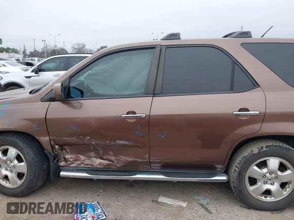 2004 Acura MDX with VIN 2HNYD18224H509408, listed as a IAAI auction lot 41588953 with 259,307 mi miles. Bid and sale history available at carsss.com. Image 15.