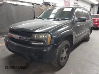 2005 Chevrolet TrailBlazer LS with VIN 1GNDS13SX52183540, listed as a IAAI auction lot 42074299 with 137,473 mi miles and . Bid and sale history available at DreamBid. Image 17.