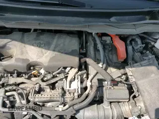 2021 Toyota Sienna XLE with VIN 5TDJSKFCXMS031657, listed as a Copart auction lot 68491125 with 51,311 mi miles and Salvage title. Bid and sale history available at DreamBid. Image 15.