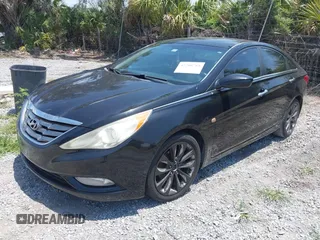 2011 Hyundai Sonata Limited with VIN 5NPEC4AC5BH068944, listed as a IAAI auction lot 42200784 with 133,256 mi miles and . Bid and sale history available at DreamBid. Image 2.